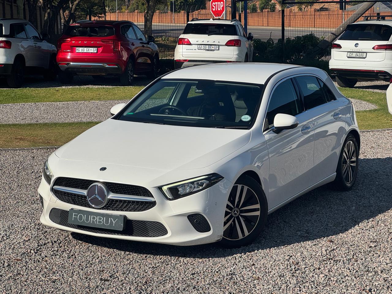 2019 MERCEDES A 200 7G-DCT
