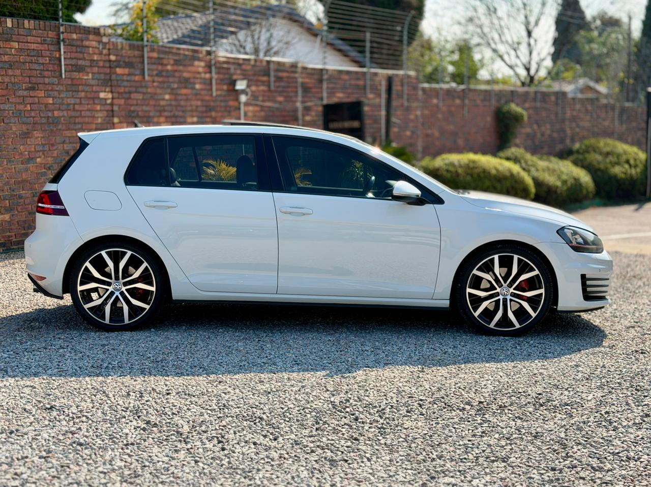 2016 VOLKSWAGEN GOLF 7 MY16 2.0 TSI GTI DSG
