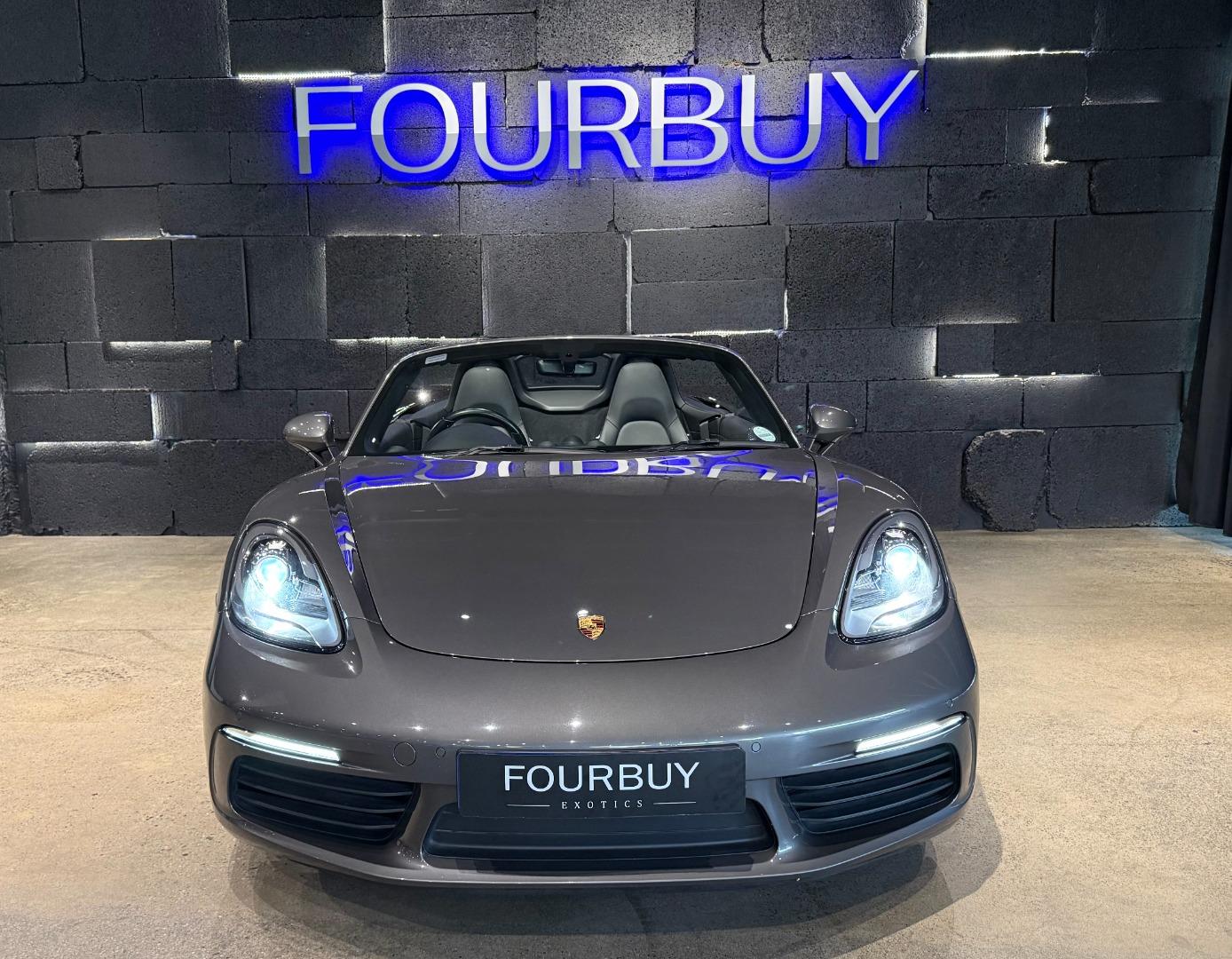 2016 PORSCHE 718 2.0 BOXSTER