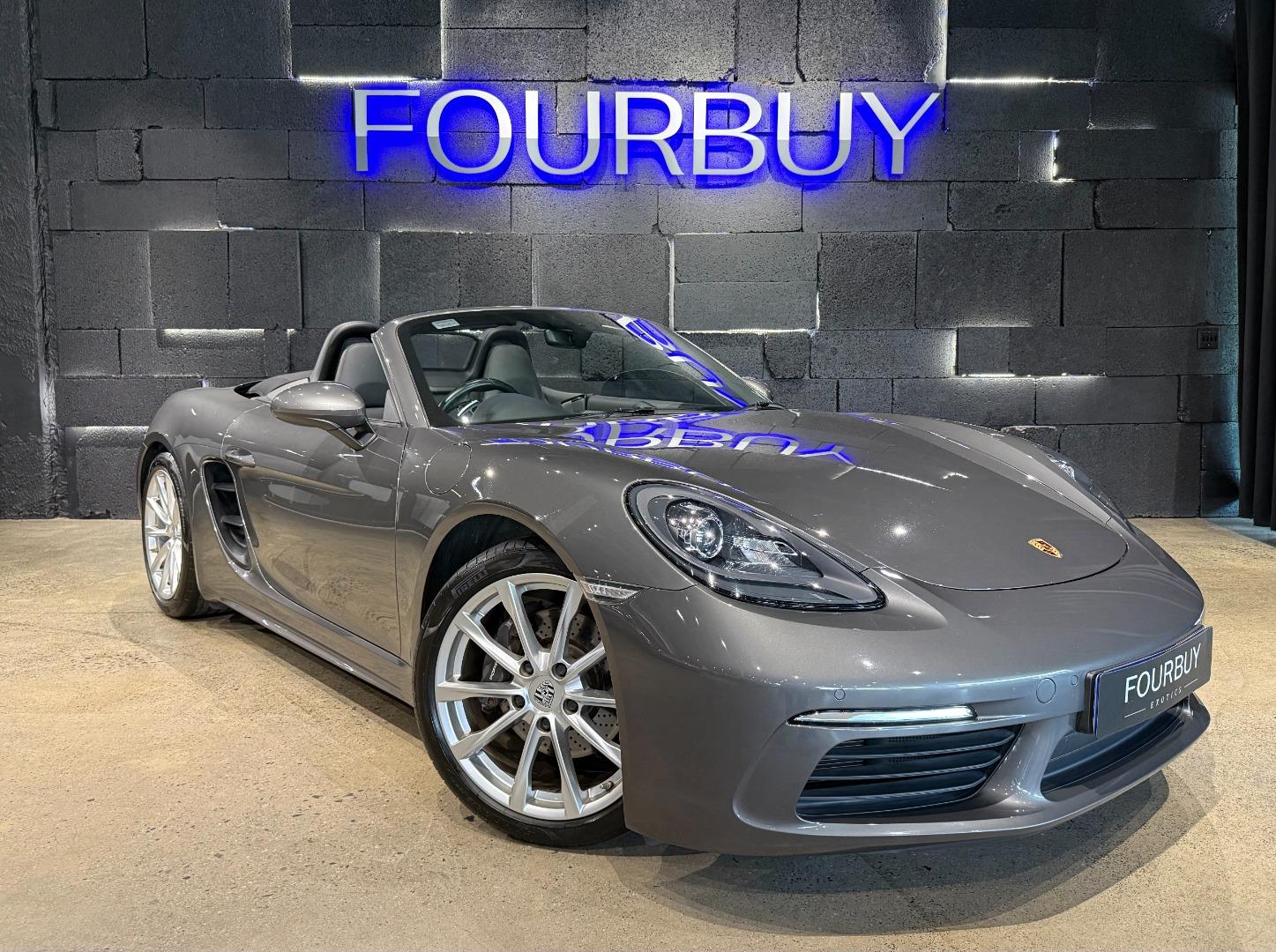 2016 PORSCHE 718 2.0 BOXSTER
