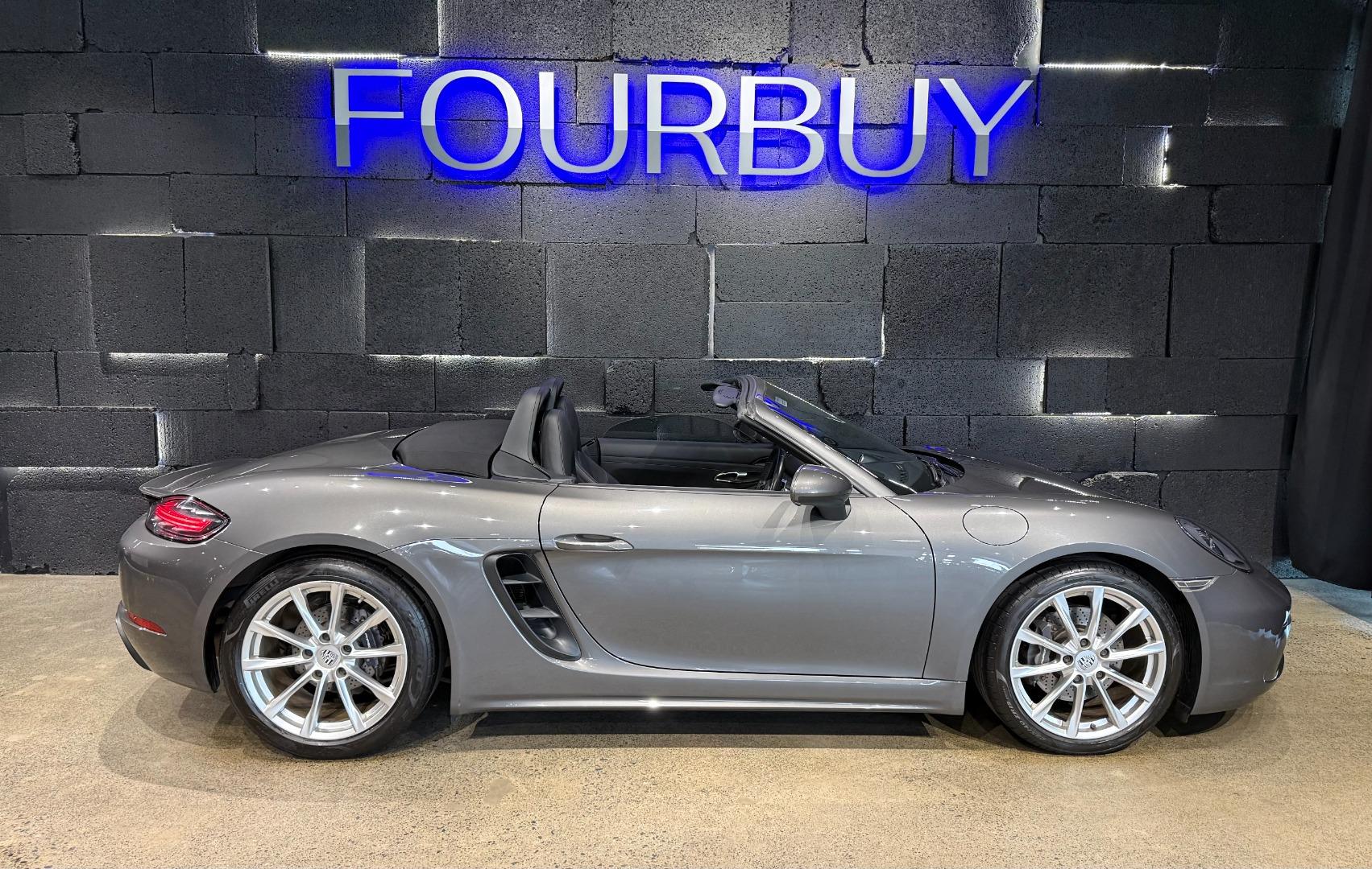 2016 PORSCHE 718 2.0 BOXSTER