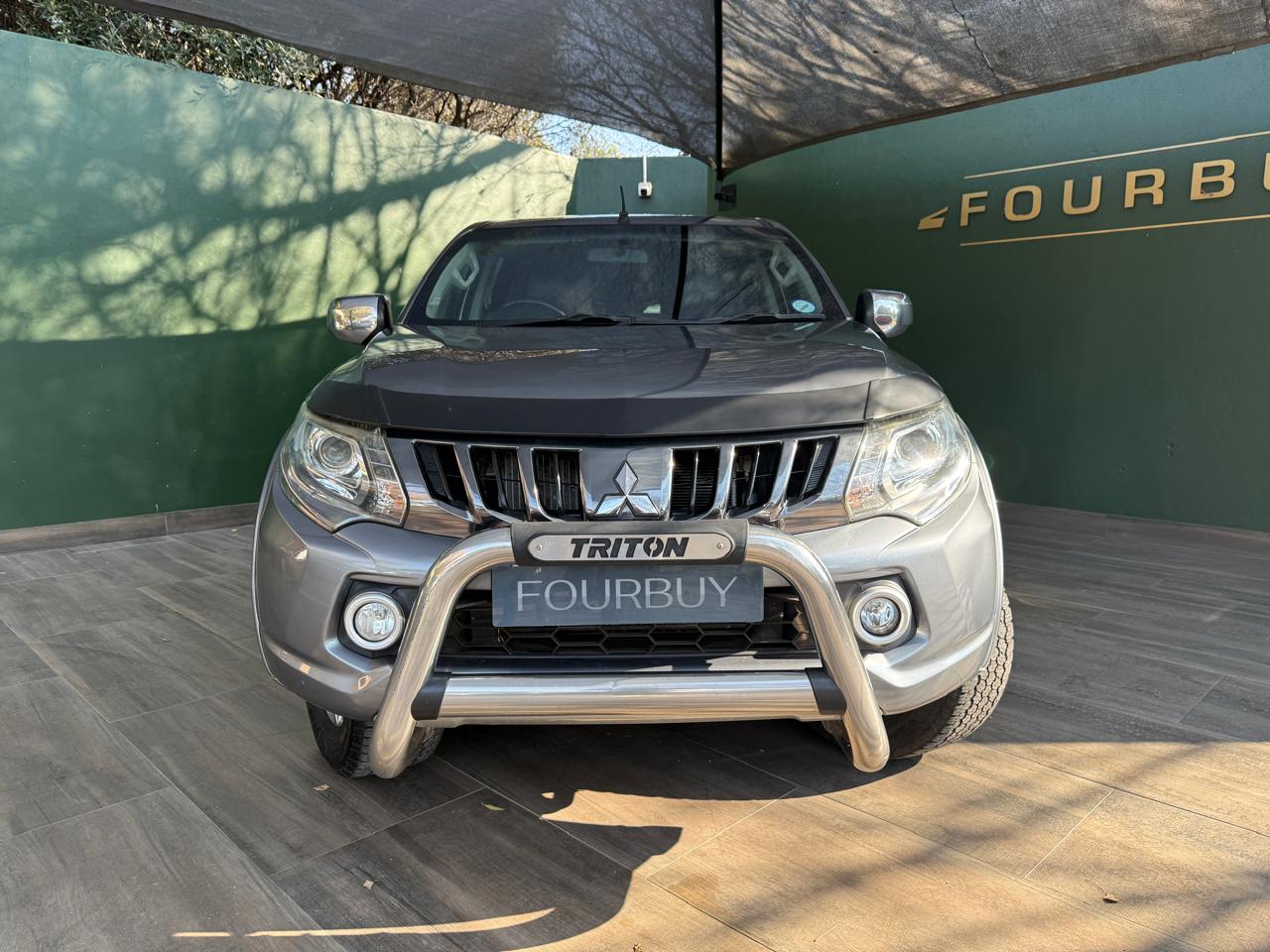 2017 MITSUBISHI TRITON 2.4 D/CAB 4X2 AT