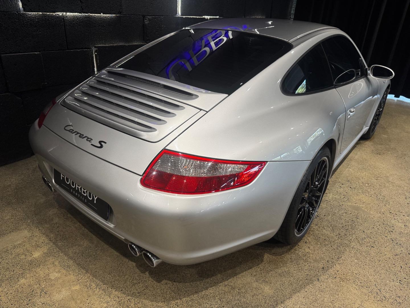 2006 Porsche 911 Carrera S Auto