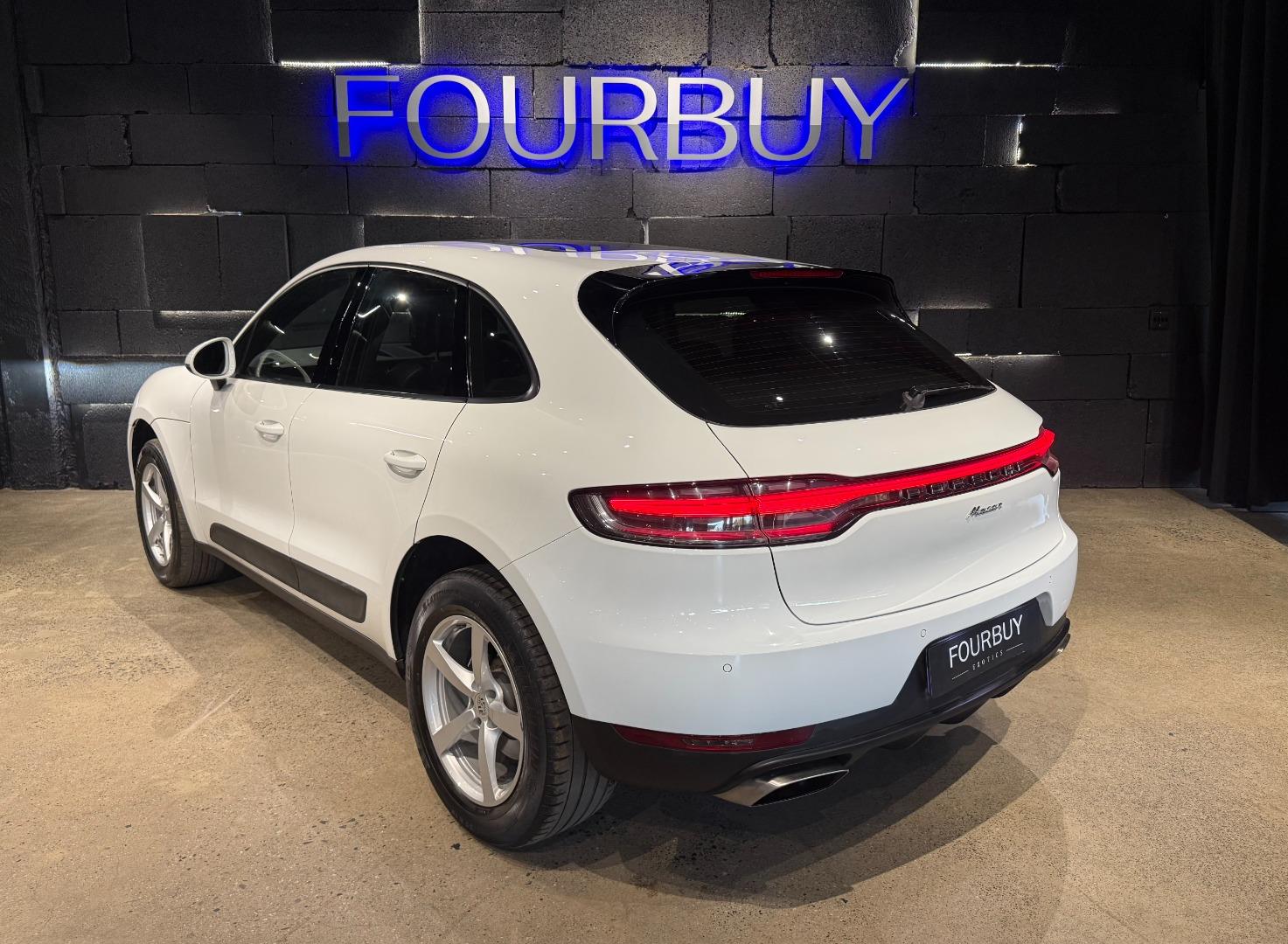 2021 Porsche Macan Macan