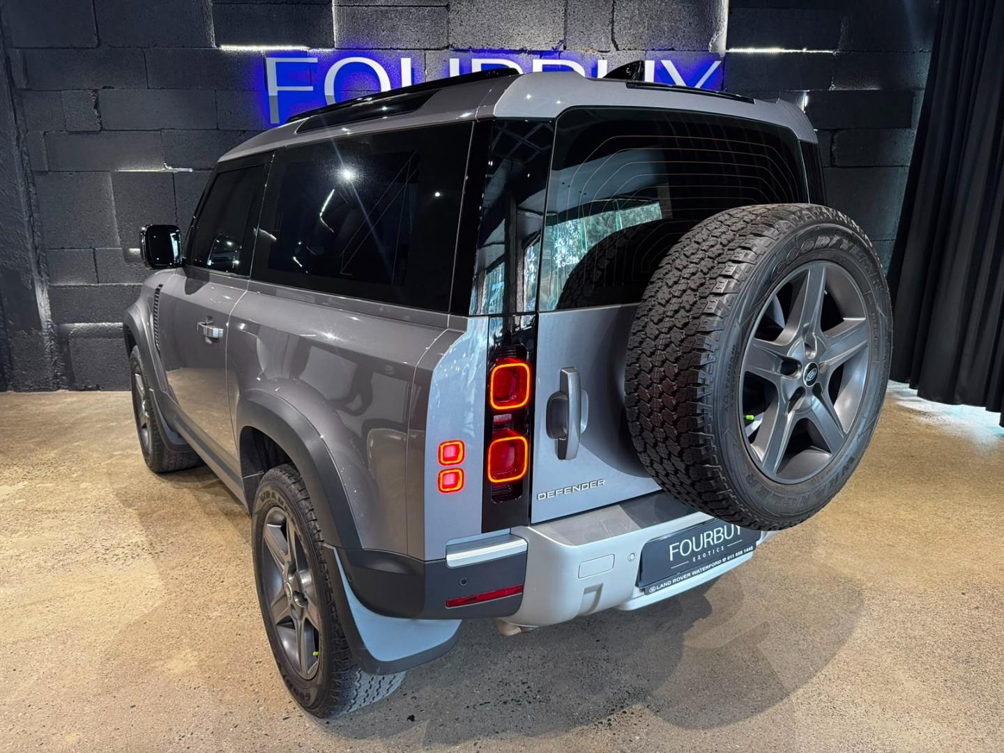 2022 LAND ROVER DEFENDER MY22 90 2.0 D D240 X-DYNAMIC SE (177kW)
