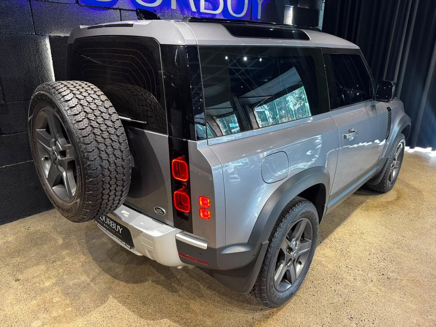 2022 LAND ROVER DEFENDER MY22 90 2.0 D D240 X-DYNAMIC SE (177kW)