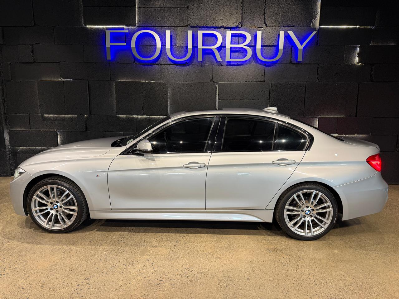2017 Bmw 3 Series 320i M Sport Auto