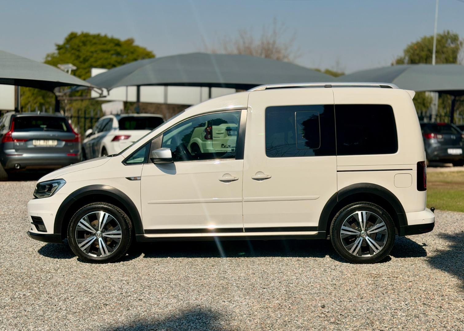 2017 Volkswagen Caddy Alltrack 2.0TDI