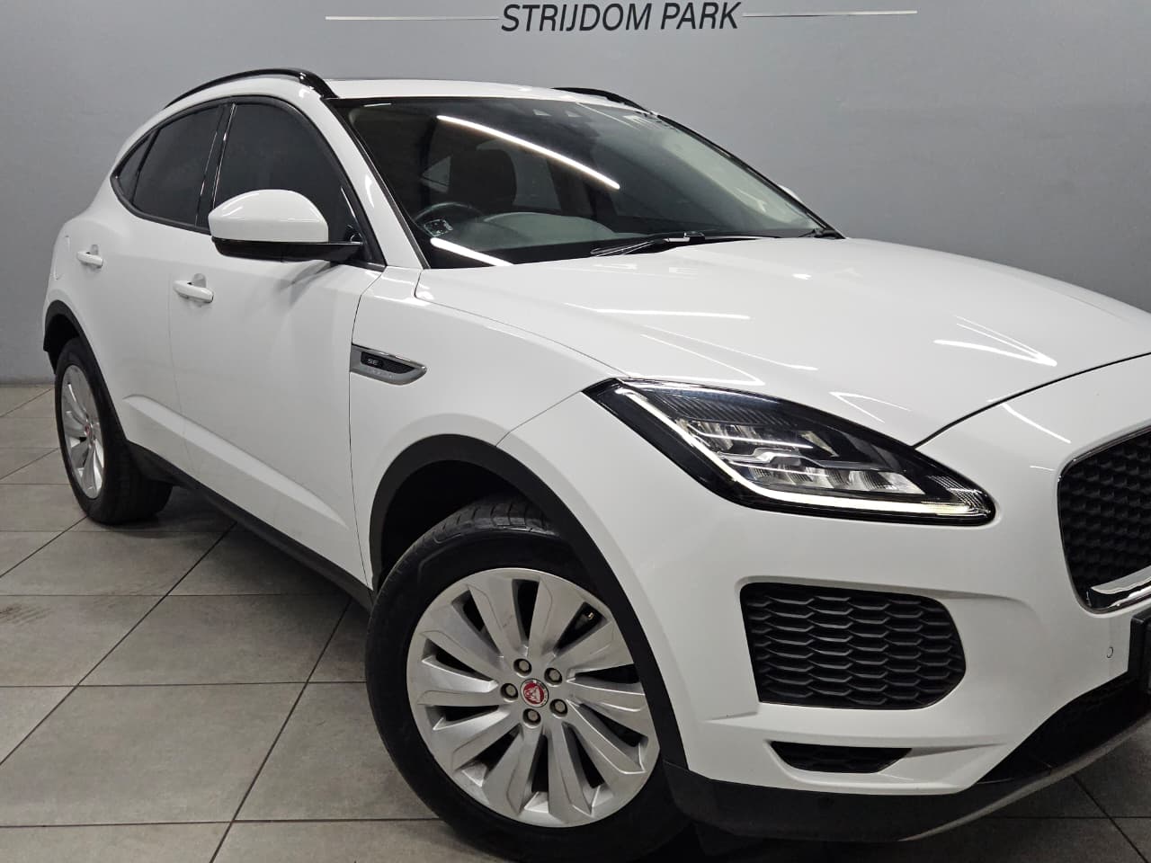 2018 Jaguar E-pace D180 AWD SE