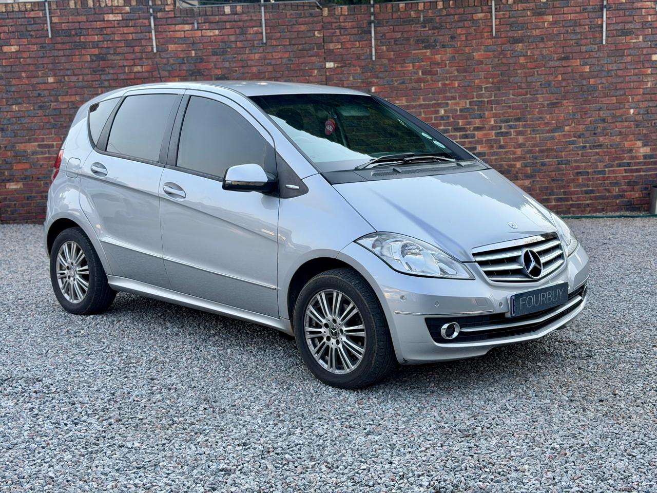 2012 Mercedes-benz A-class A200 Elegance Auto