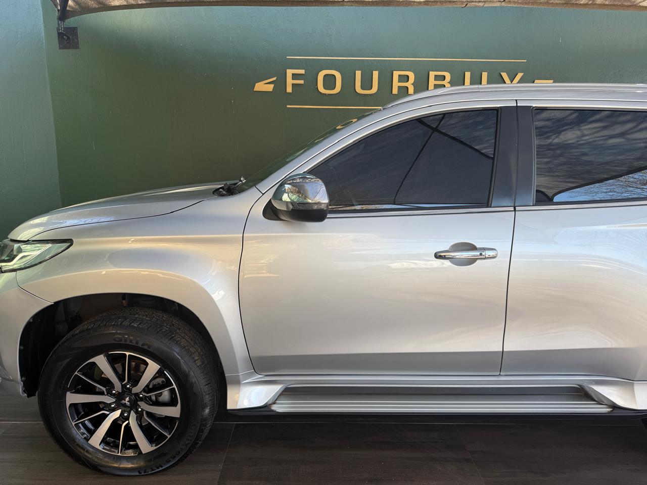 2018 MITSUBISHI PAJERO SPORT 2.4 4X4 AT