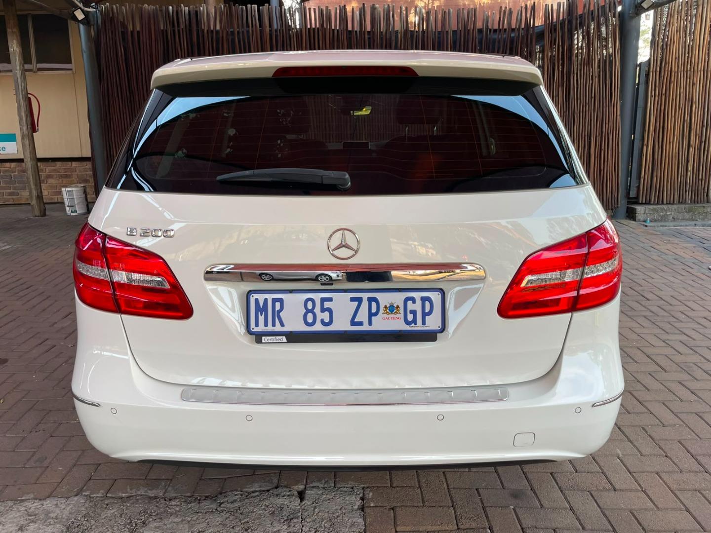 2014 Mercedes-benz B-class B200 Auto