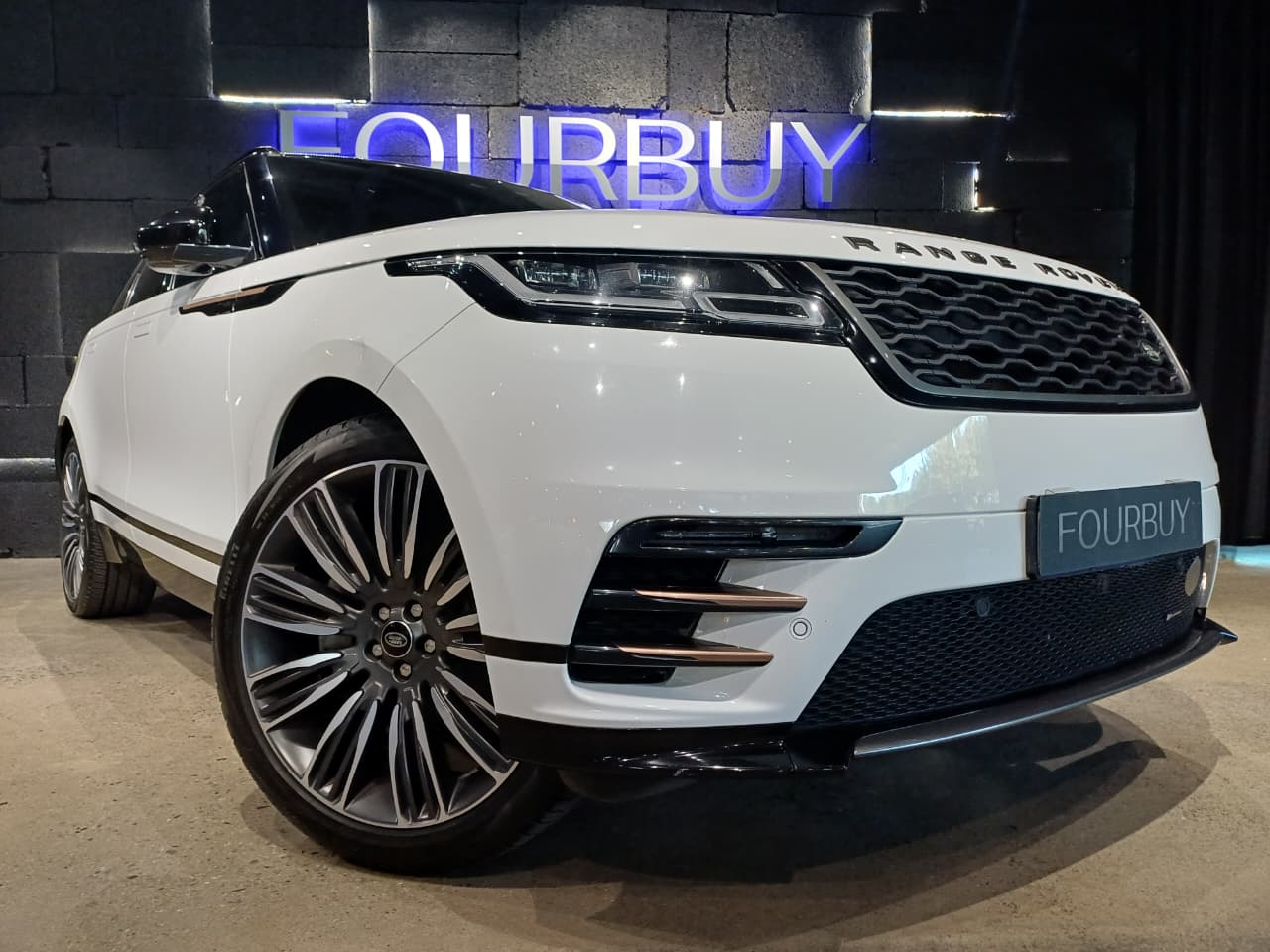 2022 LAND ROVER RANGE ROVER VELAR MY22 2.0 D D200 R-DYNAMIC HSE (147kW)