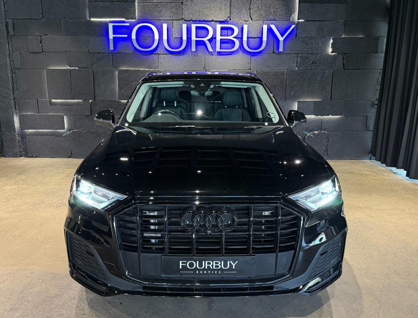 2023 Audi Q7 45TDI Quattro S Line