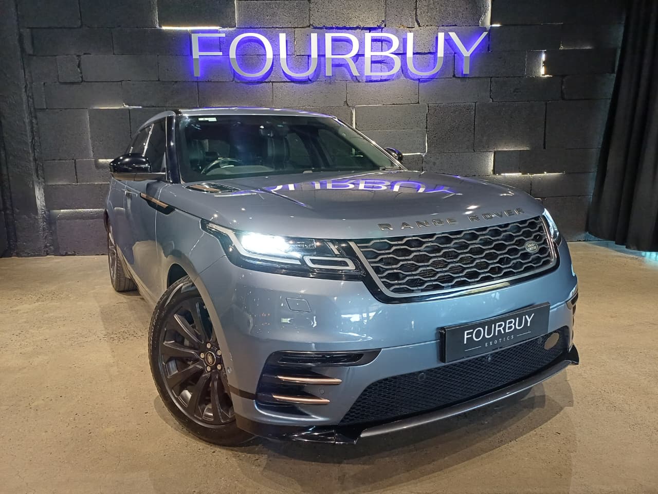 2018 Land Rover Range Rover Velar P380 R-Dynamic SE