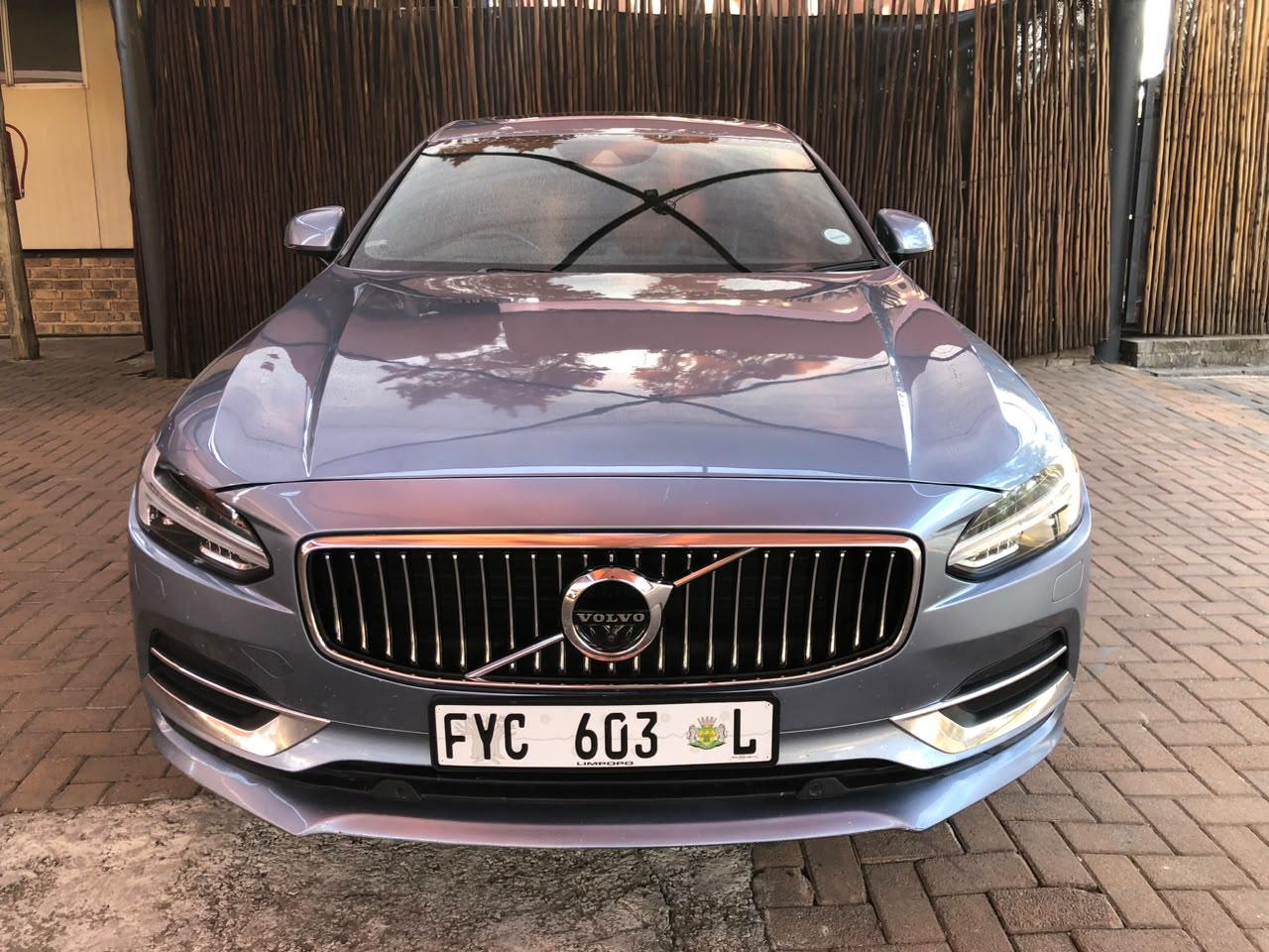 2017 VOLVO S90 D5 INSCRIPTION AWD GEARTRONIC