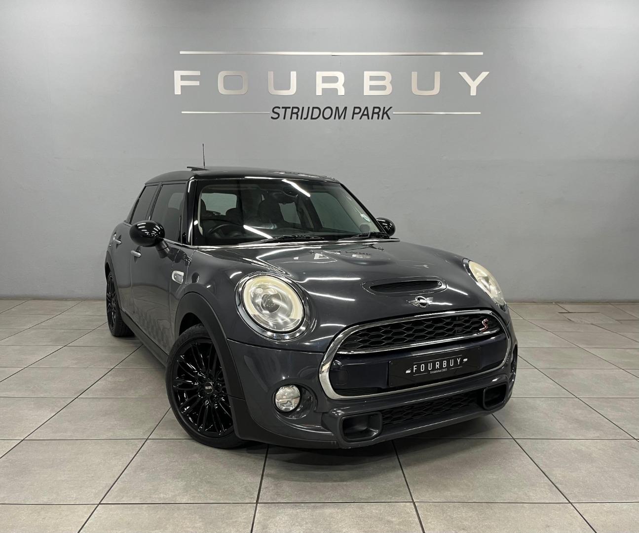 2017 MINI HATCH 5-DOOR COOPER S SPORT STEPTRONIC