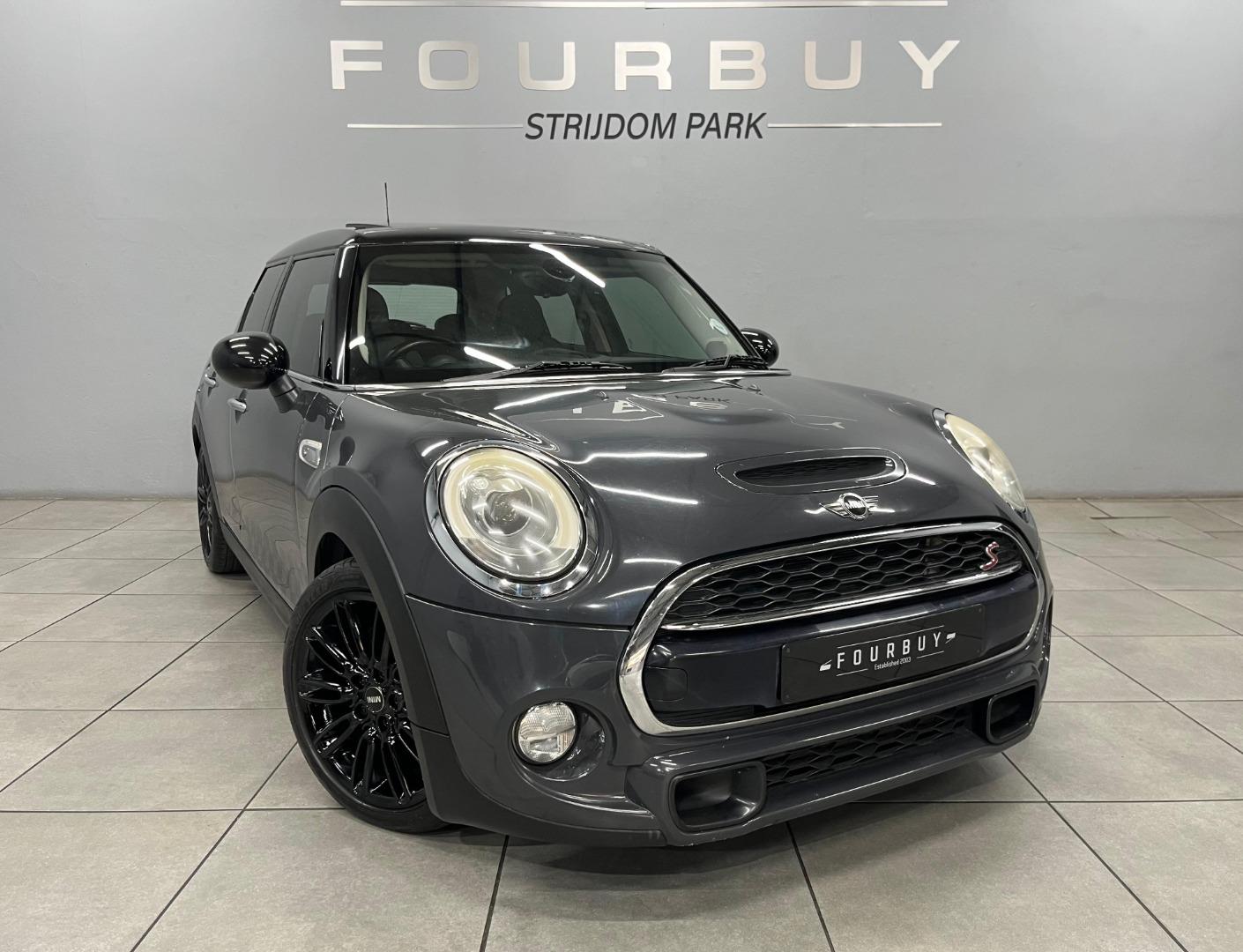 2017 MINI HATCH 5-DOOR COOPER S SPORT STEPTRONIC