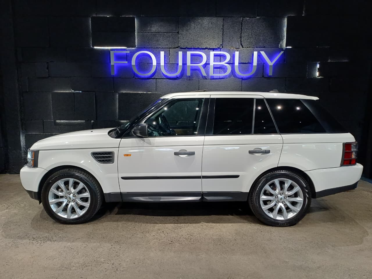 2010 Land Rover Range Rover Sport V8 HSE