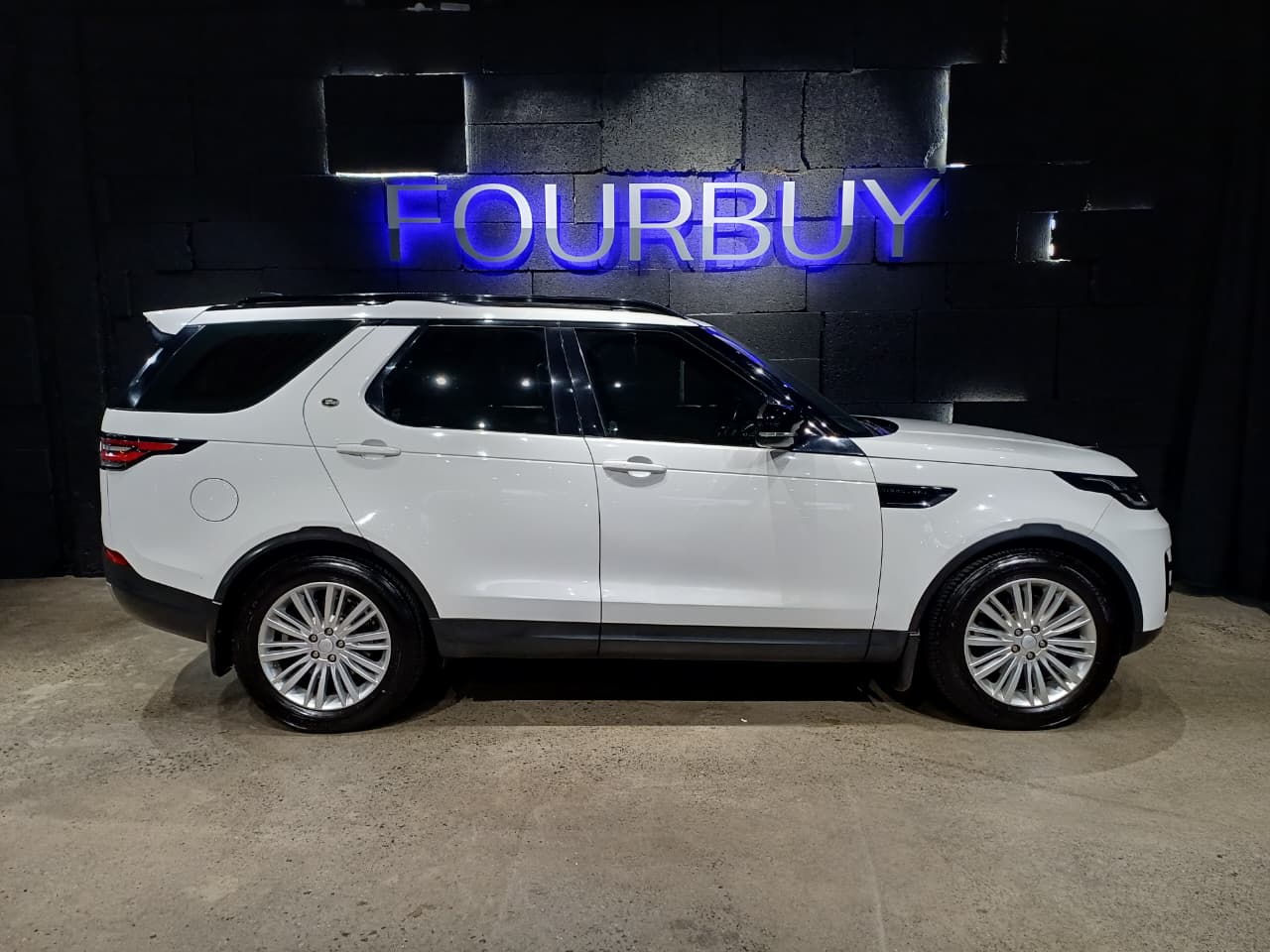 2018 LAND ROVER DISCOVERY MY18 3.0 D HSE