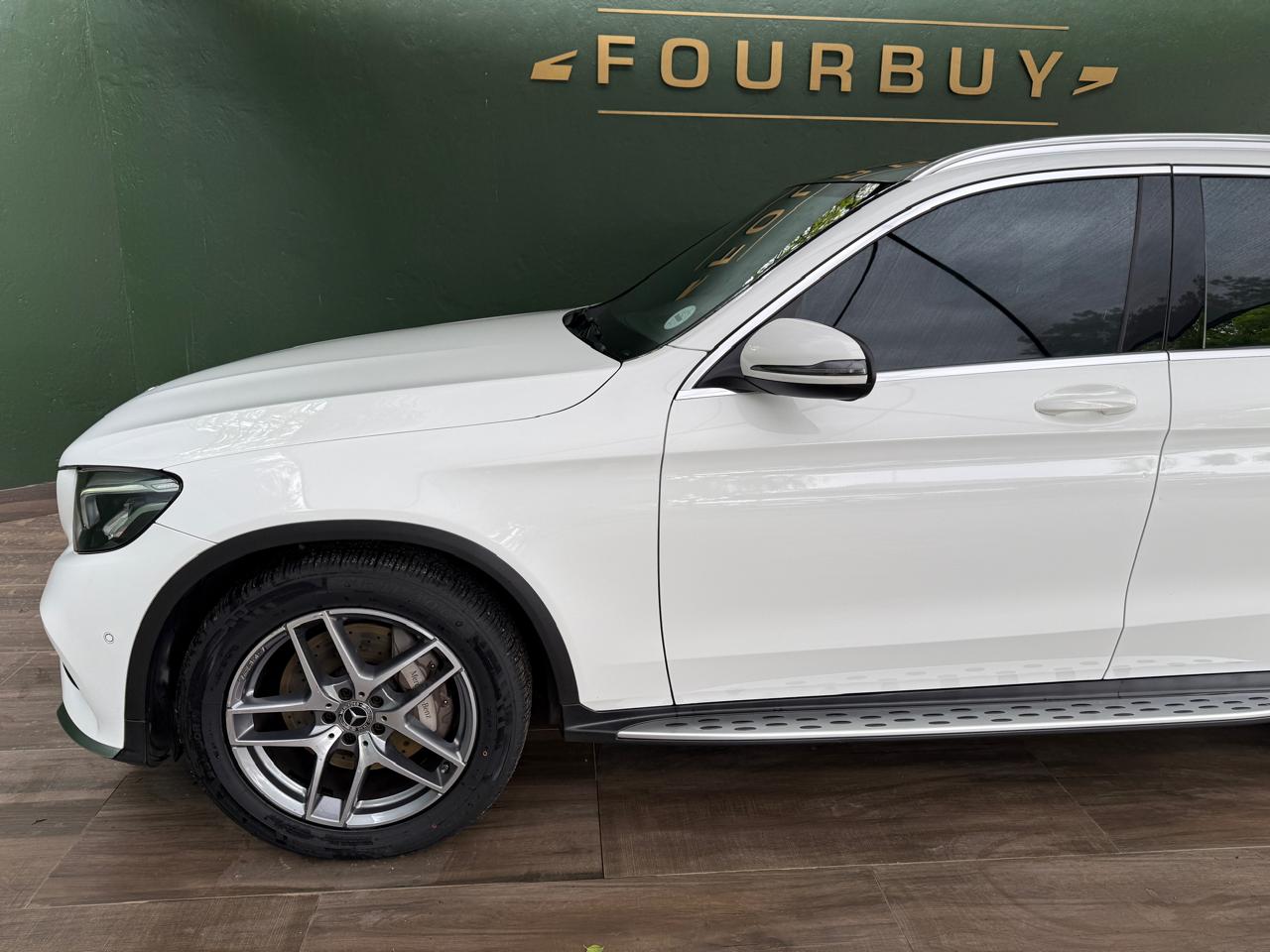 2019 MERCEDES GLC 220 d 4MATIC AMG 9G-TRONIC