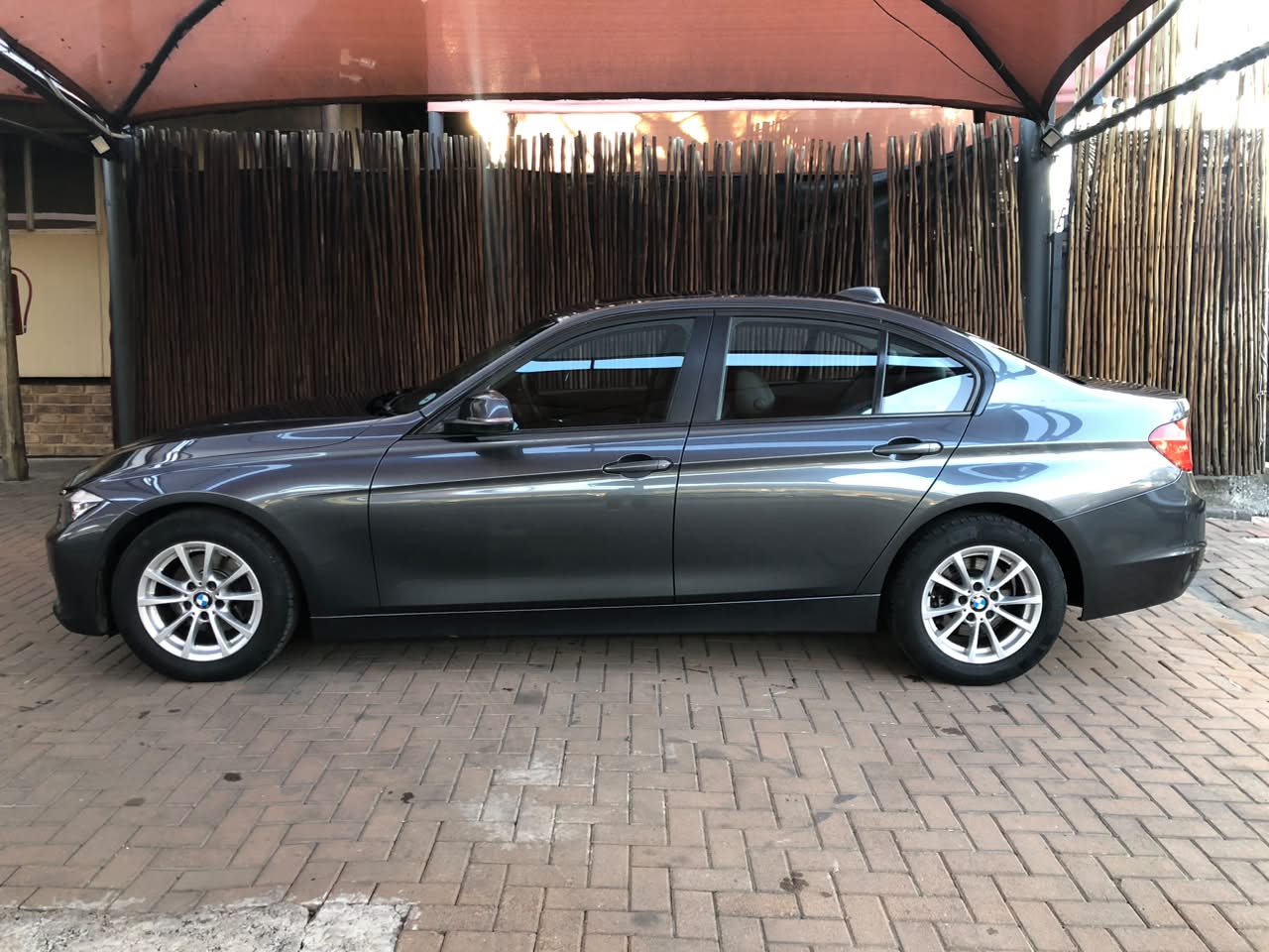 2013 Bmw 3 Series 320i auto