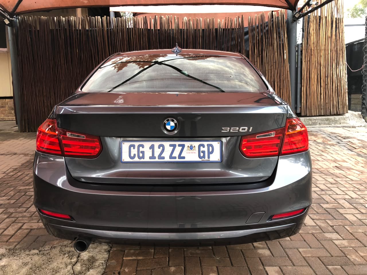 2013 Bmw 3 Series 320i auto