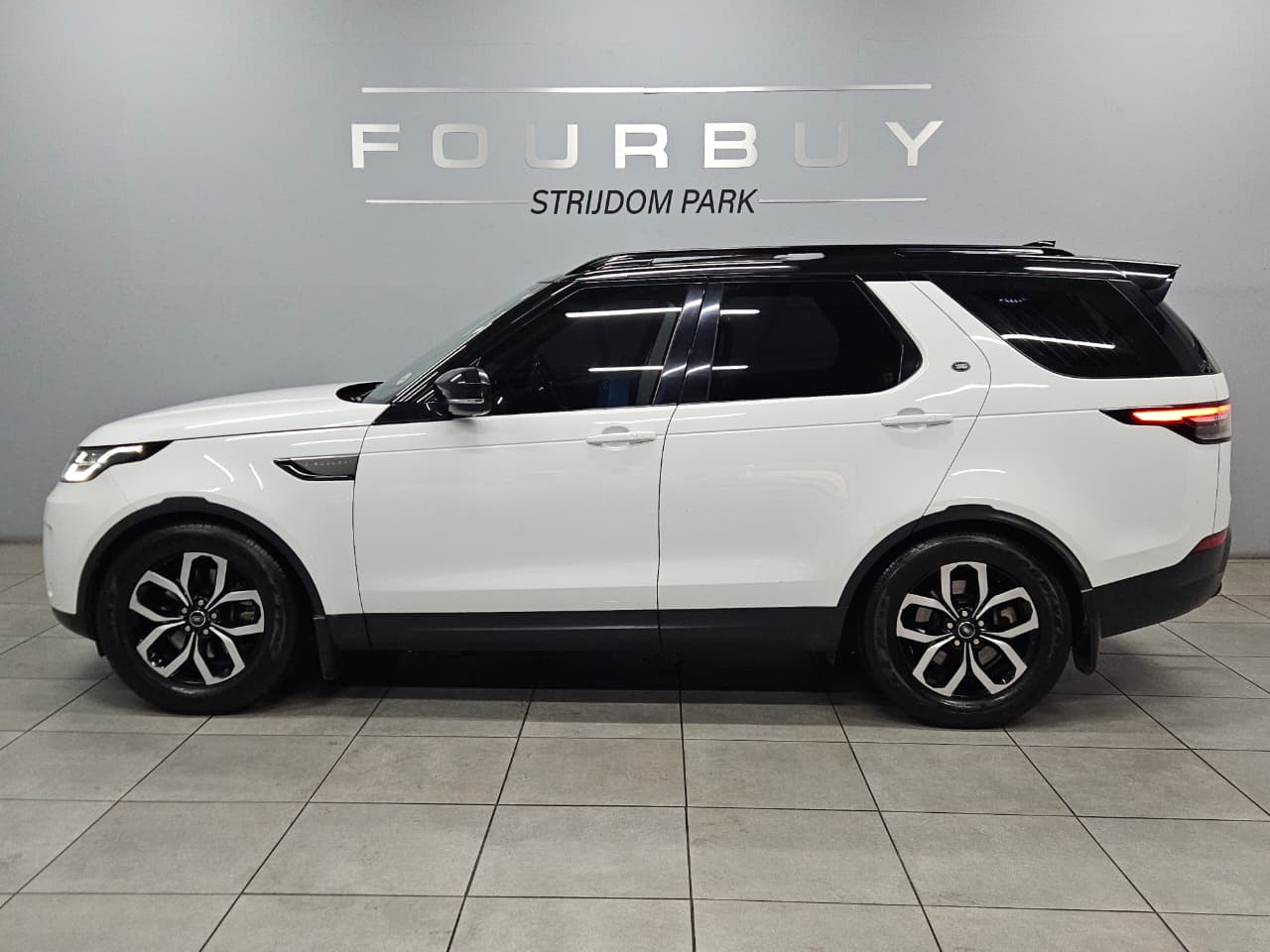2017 LAND ROVER DISCOVERY MY17 3.0 TD6 SE