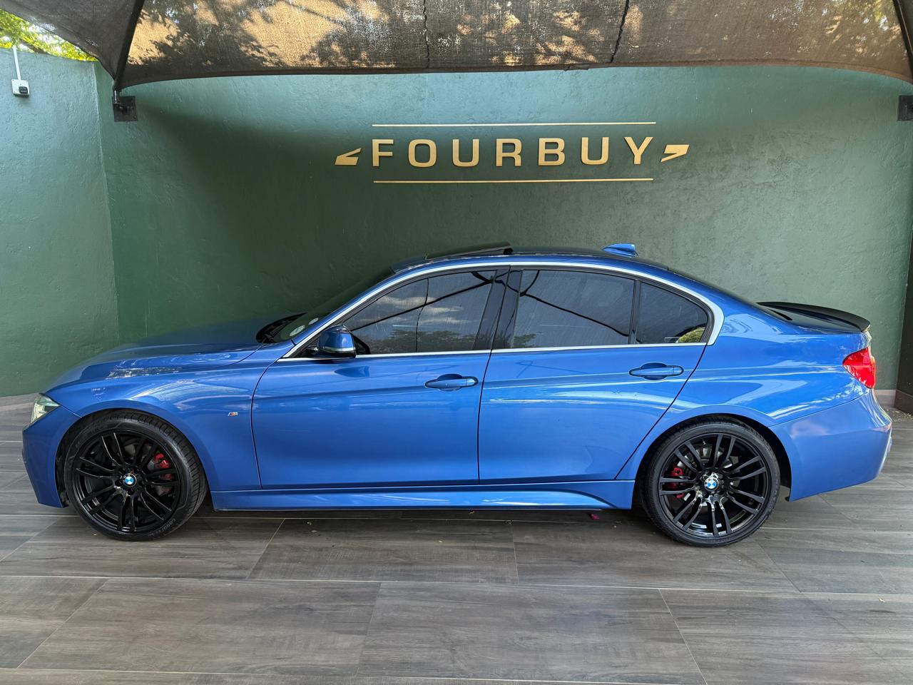 2016 BMW 320i M SPORT STEPTRONIC
