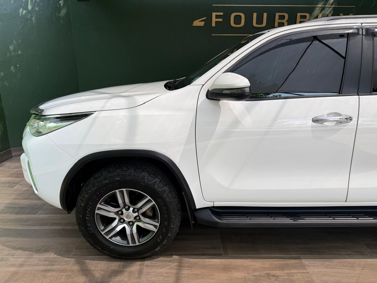 2018 TOYOTA FORTUNER 2.4 GD-6 RAISED BODY AT
