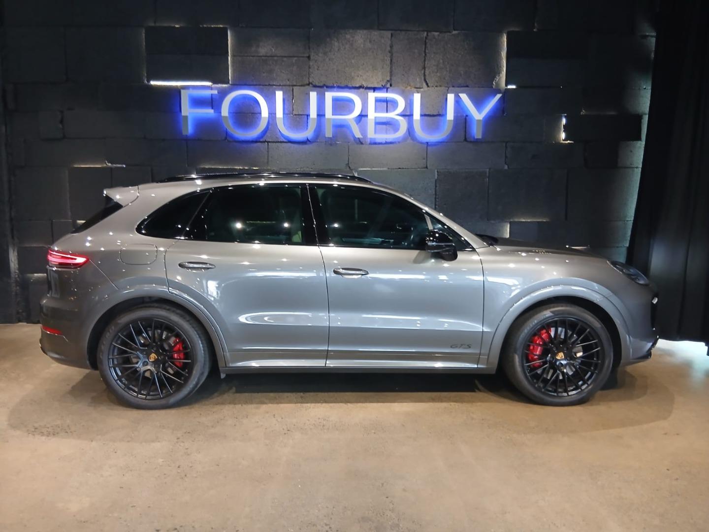 2021 Porsche Cayenne GTS