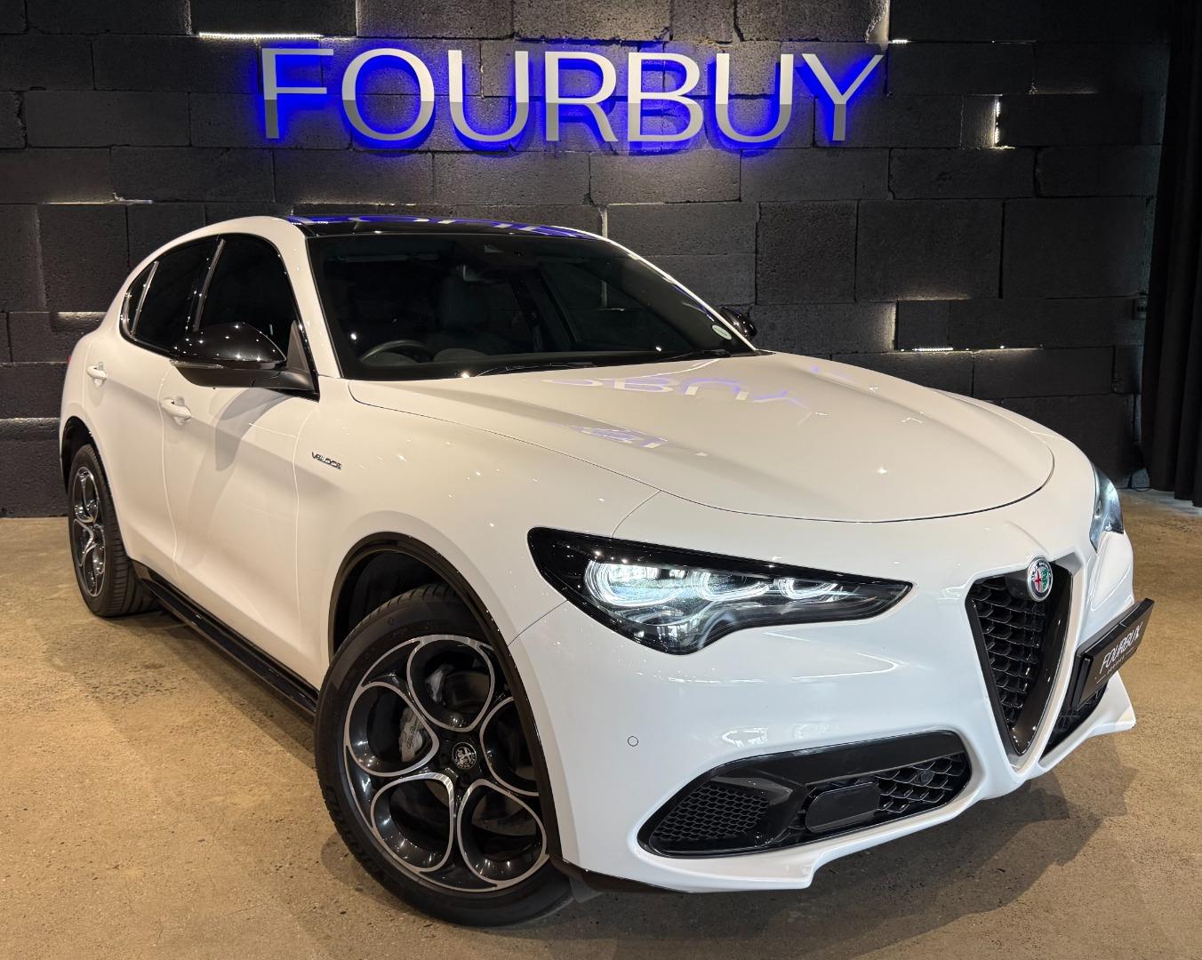 2024 Alfa Romeo Stelvio 2.0T Veloce Q4