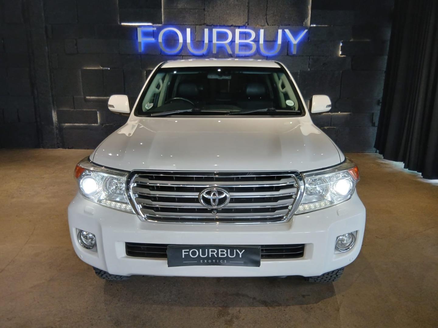 2014 Toyota Land Cruiser 200 4.5D-4D V8 VX