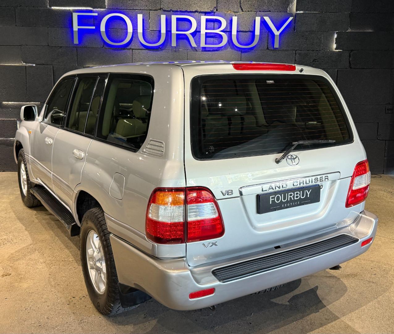 2010 Toyota Land Cruiser 100 4.7 V8 Limited