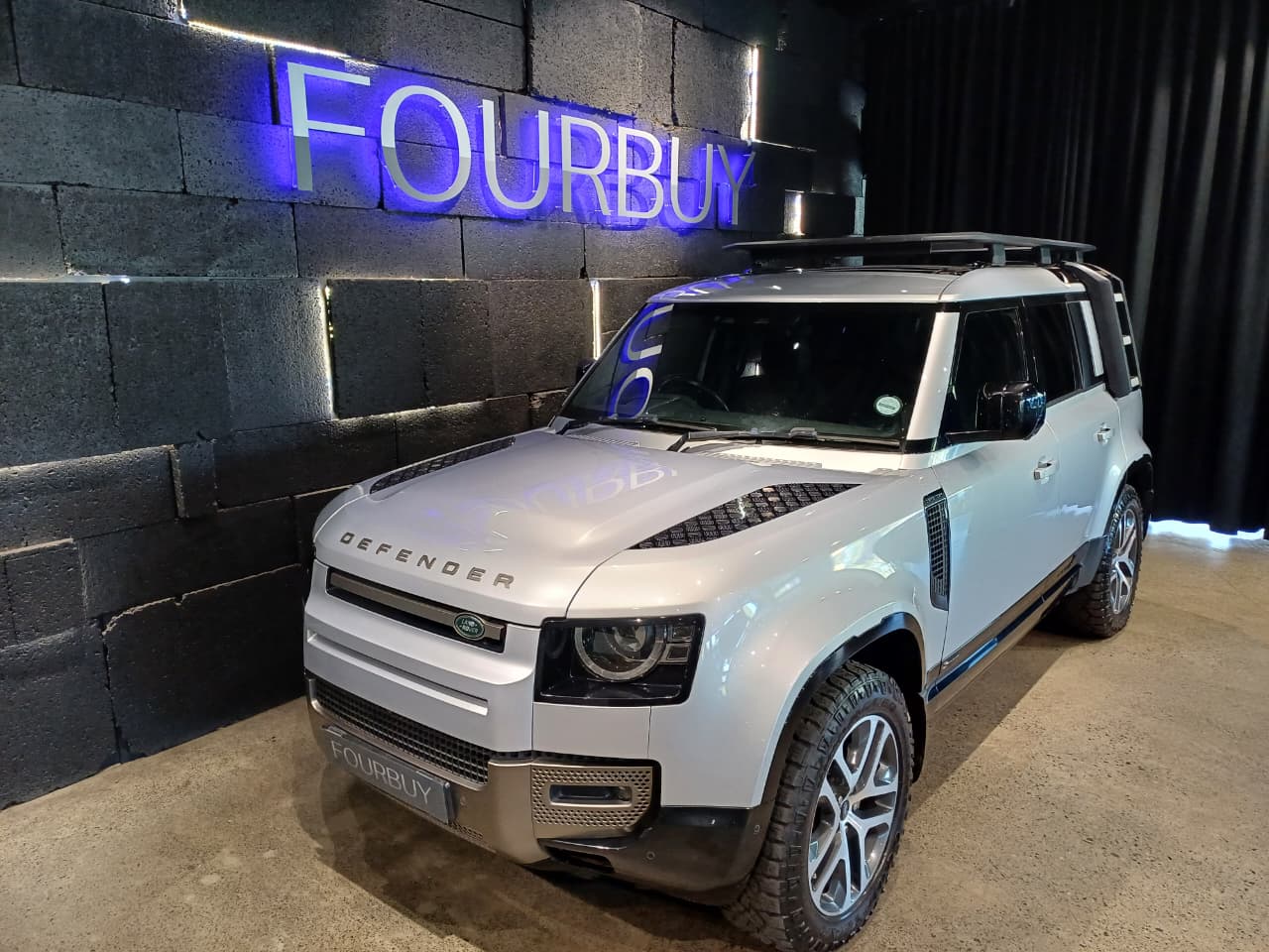 2021 LAND ROVER DEFENDER MY21 110 2.0 D D240 X-DYNAMIC SE (177kW)