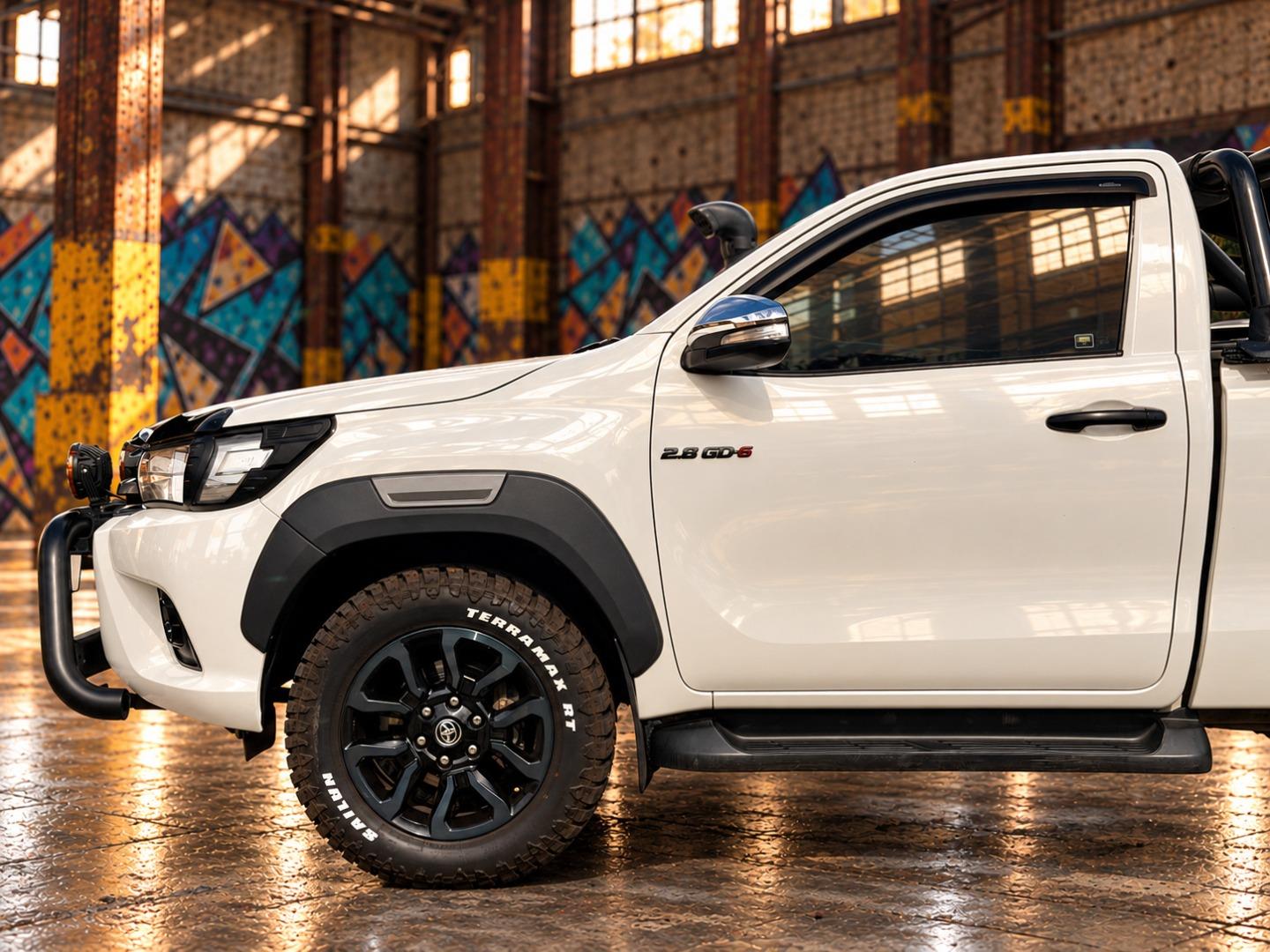 2016 TOYOTA HILUX 2.8 GD-6 RB RAIDER