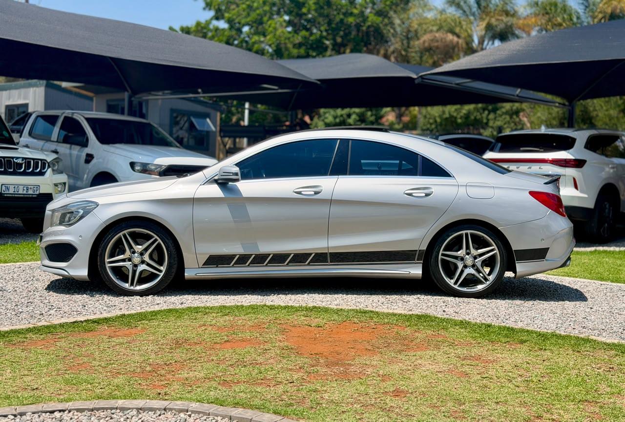 2015 Mercedes-benz Cla CLA220d AMG Line