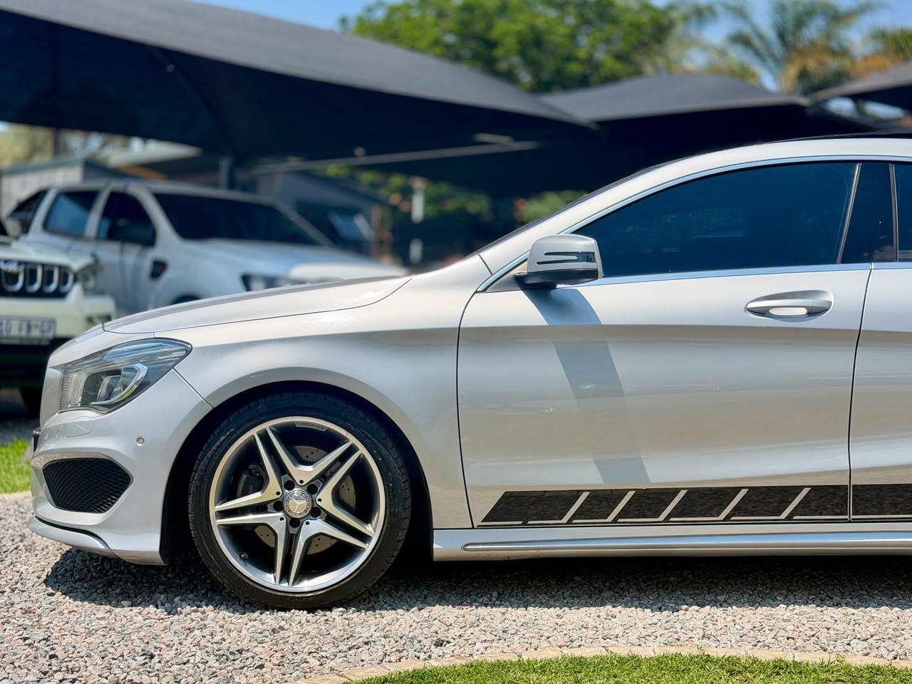2015 Mercedes-benz Cla CLA220d AMG Line