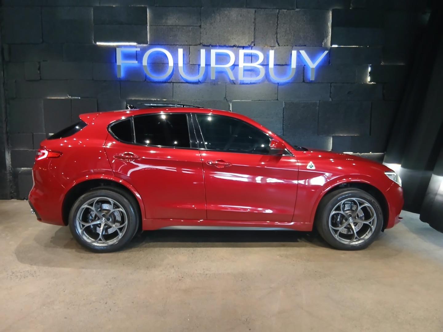2020 Alfa Romeo Stelvio Quadrifoglio Q4
